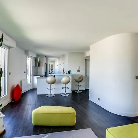 Apartment D'exception 20eme, Terrasse De 45m2, Vue Sur La Tour Eiffel