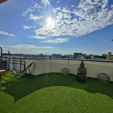 Apartment D'exception 20eme, Terrasse De 45m2, Vue Sur La Tour Eiffel Paris