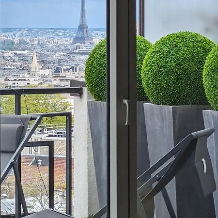 Apartment D'exception 20eme, Terrasse De 45m2, Vue Sur La Tour Eiffel Paris